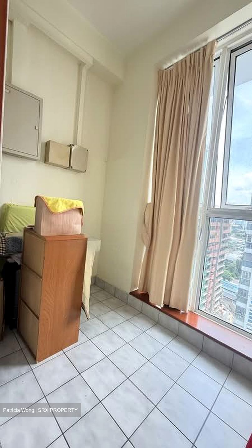 Emery Point (D15), Apartment #555330211